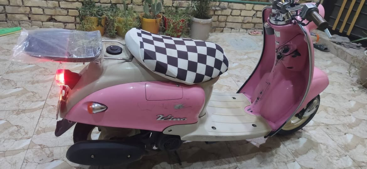 مصريه فحل نضيفه وجاهزه واحلا من الصور ومانقصها اي شي 400 وبيها مجال قليل 
***********
