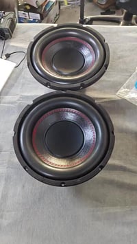 مضخم صوت • قطعة ثقيلة • تواصل خاص