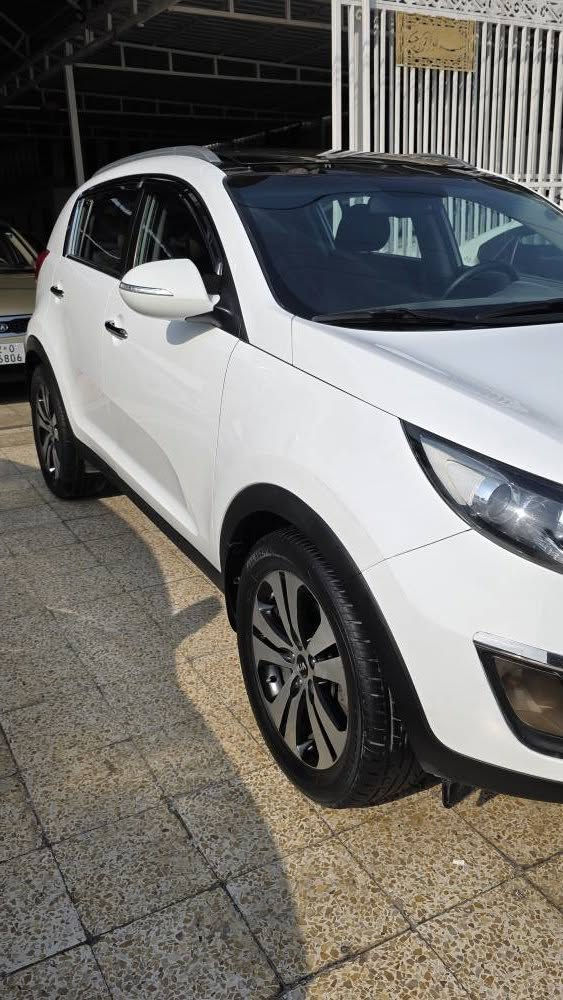 سبورتج موديل ٢٠١١
فول موصفات 
بانوراما 
تحكمات استيرن 
محرك ٢٠ بشرط لا صرف ولا نفخ
سياره بلا صبغ مكان واحد بارد بسيط 
رقم اربيل هزه سنويه جديد 
مكان سياره موصل معرض الفاتح 
استفسار اكثر اتصال او واتساب  
0.7.7.1.6.7.9.0.5.6.7 موصل, نينوى


**إذا كنت صاحب هذا الإعلان وتريد حذفه لأي سبب، رجاءا أرسل رسالة إلى الدعم الفني**