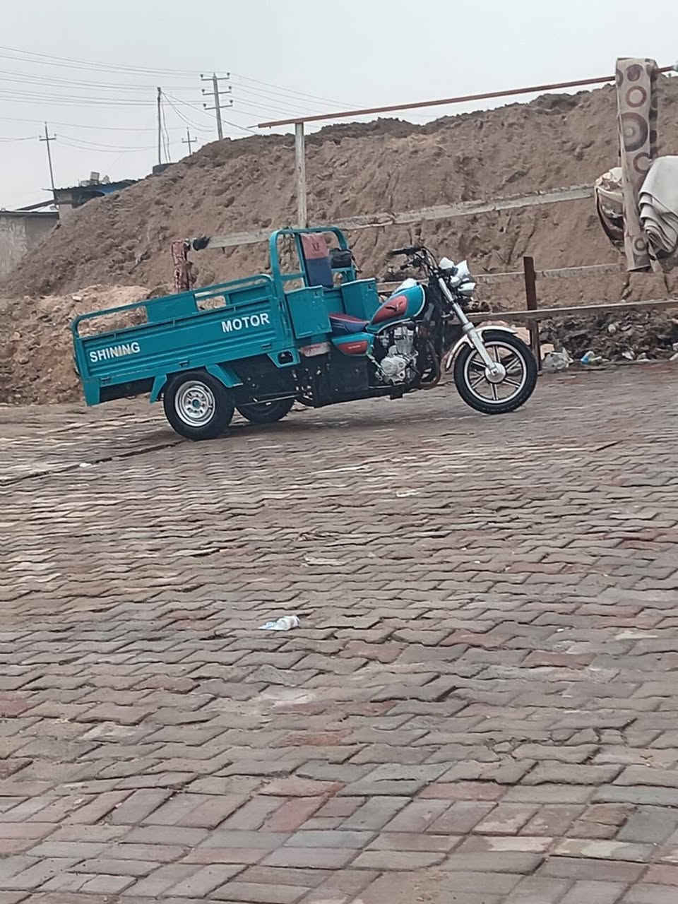 سلام عليكم ستوته ٢٣اصولي مو سكنر مكان صويره السعر خاص مستعجل عله بيعته ***********
