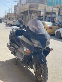 دراجة فورزا 06 للبيع المكينة مفتوحة ومجفتة الدراجة شغالة البيع كما هي ...