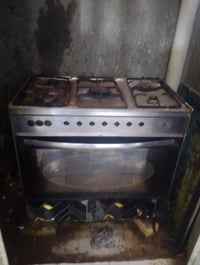 طباخ • عيون مسدودة • الجامعه شارع ٢٠