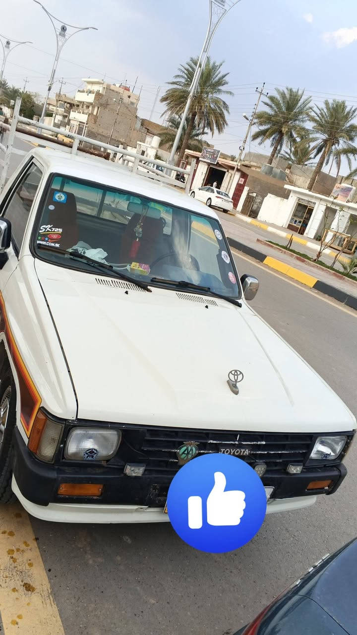 سلام عليكم شباب اعيد انشر بسبب الوعود الكاذبه بيكم تيوته ياباني 85 امعمره من البدايه لنهايه نضافه مثل مواضح بصوره مكينه تيواي خير من الله لا تبخير ولا جكجكه ولا شي بسمي رقم انكليزي السعر 46 وبيهه مجال قليل مكاني ادياله كنعان اي استفسار خاص او التصال ***********وذا امراوس حسب القناعه
