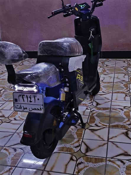 سلام عليكم دراجه للبيع مواصفات معروفه r9دراجه فول بطاريات جدد كلشي بيه جديد دراجه بل بصره شط العرب باب الهوى
السعر475وبيه مجال لشراي 
الرقم***********
