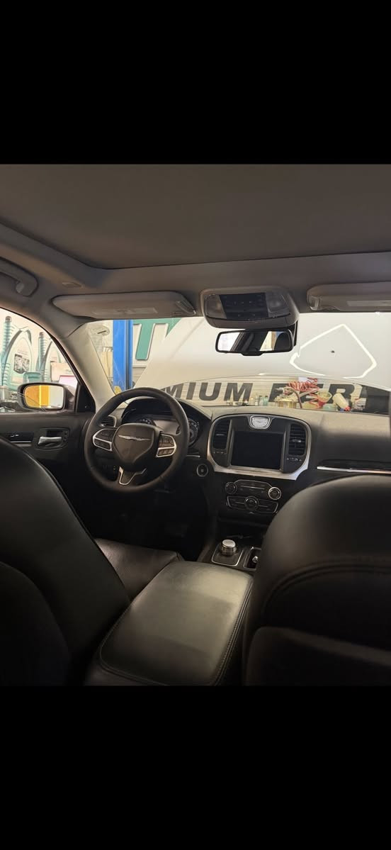 كرايسلر اوباما 2023 للبيع  فول فول مواصفات رادر دبل لحية تدفئة مقاعد امامية خلفية تبريد مقاعد امامية تدفئة ستيرن نقط عمياء  بانوراما و باقي مواصفات اعلى مواصفات نزلت على اوباما وادر كندي مكفولة كفالة عامة من صبغ تعديل حالوب دبل سويج مرقمة جديد  قبل شهر ماشية 70 الف كيلو 
مكان دهوك 
***********
