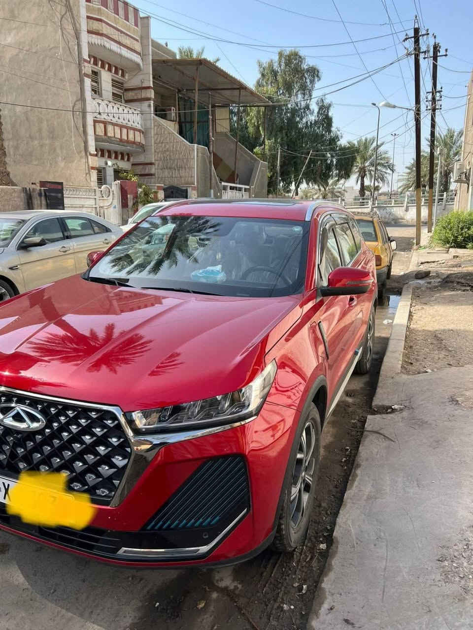 تيكو 7برو بلكن هايبرد موديل 24 دخول 26 ماشيه 12 وقابل لزياده سياره جديده رقم أربيل باسمي حره تخم تاير جديد لان مال الشركه يابسات بس الشراي يراسلني فدوه لعمركم 
ضمان شركه 6 سنوات @ *********** 
مكاني بغداد @
