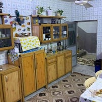 من رخصت أخوية الأدمن عندي ٣٠٠م لبيع واجة ١٠م نزال ٣٠م بي حديقة وكراج م...