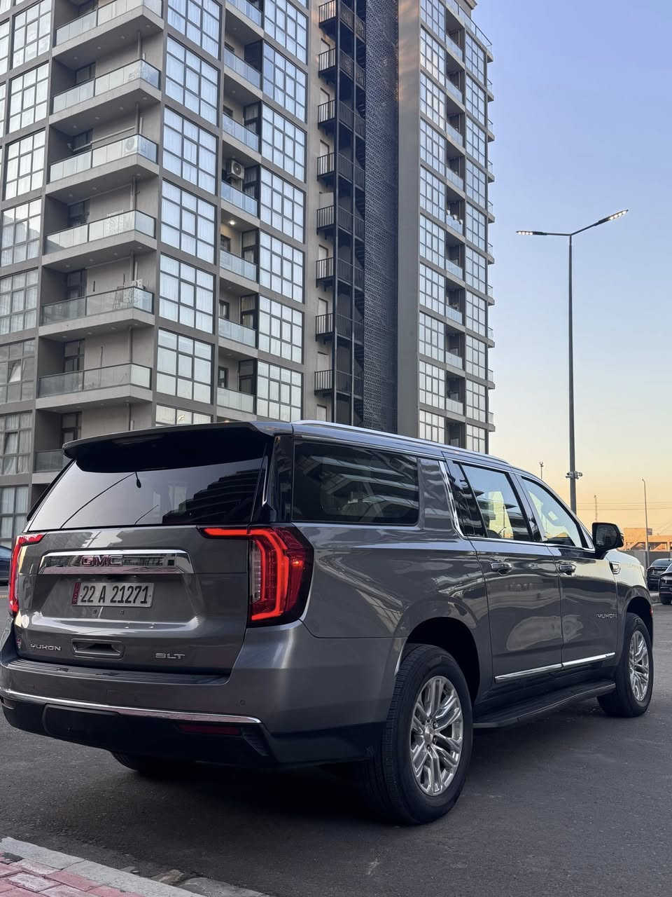 السلام عليكم للبيع
السلام عليكم للبيع GMC 

موديل 2022 امريكي SLT داخل عسلي اعلى مواصفات 

رقم اربيل اجره باسمي 

بنوراما ، فور ويل ، ٤ كامرات ، كشنات خلفيه كهرباء ، جنطه كهرباء ، شاشه كبيره ، كشنات تبريد وتدفئه جلد ، 

السياره جديده كلش تخم تاير جديد فلاتر وصدر ودهن ودسكات كلها جديد شديتهن 

ماشيه 210 الف 

حادثها جاملغ امامي مبدل فقط والاصلي مالتها موجود ايرباك فقط برده وكشن 

السياره كلش جديده وانضف بعد من الصور 

 

بيها خط بغداد اربيل نهضه مصفره هيئه وغرامات 

مكانها بغداد 

للاستفسار ***********
