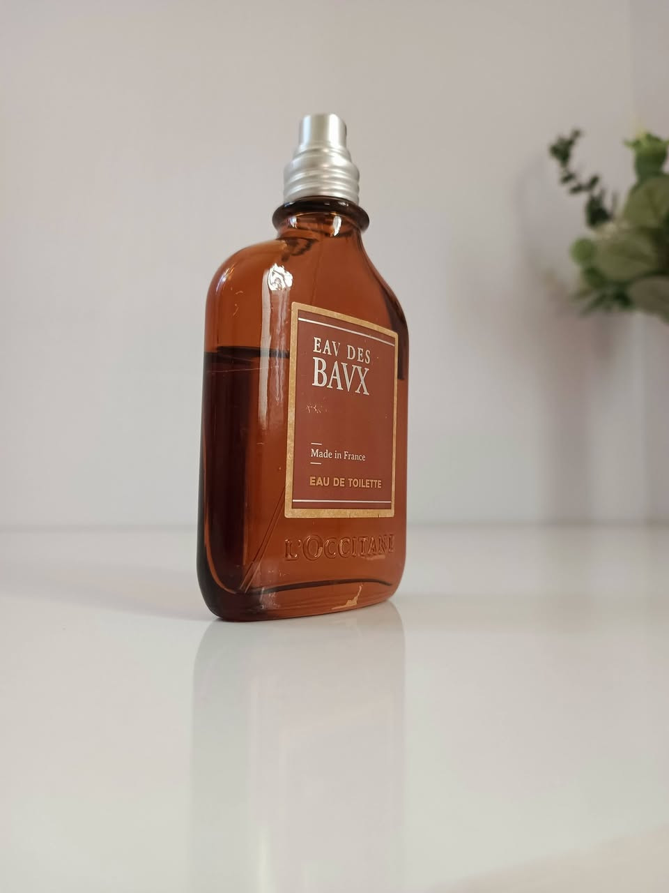 Lòccitane eau de baux 
75 مل مستخدم


**إذا كنت صاحب هذا الإعلان وتريد حذفه لأي سبب، رجاءا أرسل رسالة إلى الدعم الفني**