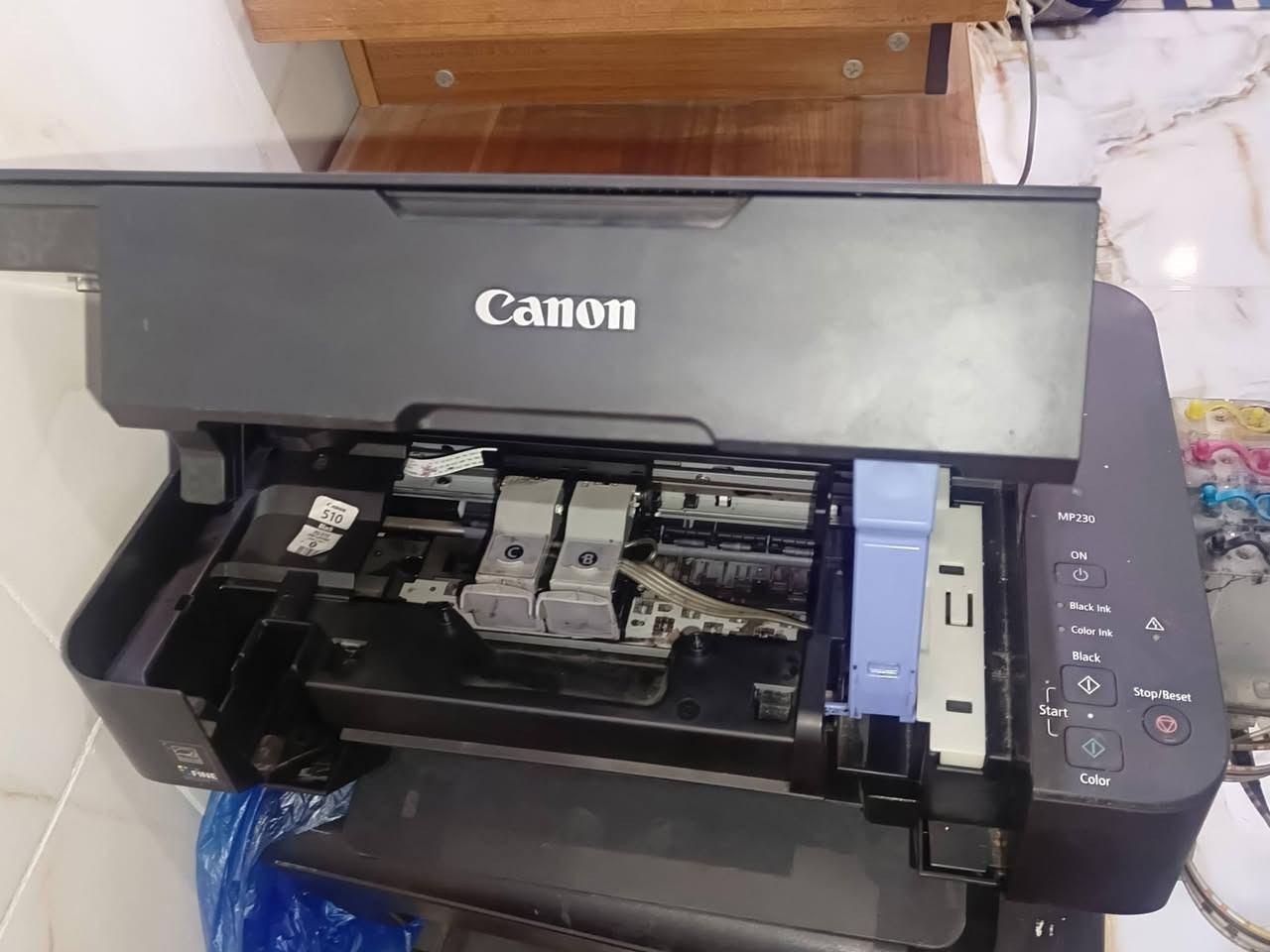 السلام عليكم طابعة كانون mp230 صارت بيه مشكلة وتركته للبيع السعر 30 
علما حقن محورة منضومة تانكي م ***********
