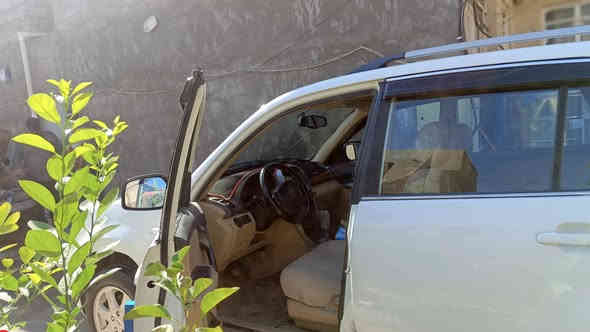 السلام عليكم تيكو ١٣ مكينه كير تخم تاير تبريد شاشة كامره كله جديد رقم دولي بغداد بيه قطعتين صبغ جاملغ وباب بدون دواخل السعر ٥٨ وبيه مجال مكان السياره بغداد الشعب للتواصل على الرقم ***********
