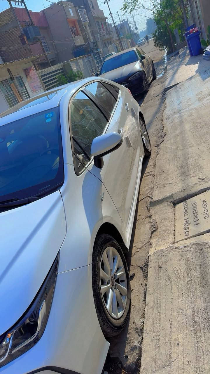 السلام عليكم كورلا للبيع موديل 2025 ماشيه 7 الف زيرو  فول السياره فتحه بصمه السياره بيها فقط بارد بسيط  جاملغ خلفي عكس السايق الجاملغ رجع على البارد والدعاميه الخلفيه تبدلت لان نكسرت الباقي مكفوله مكان السياره حي الجهاد *********** سعر 149 وبيها مجال
