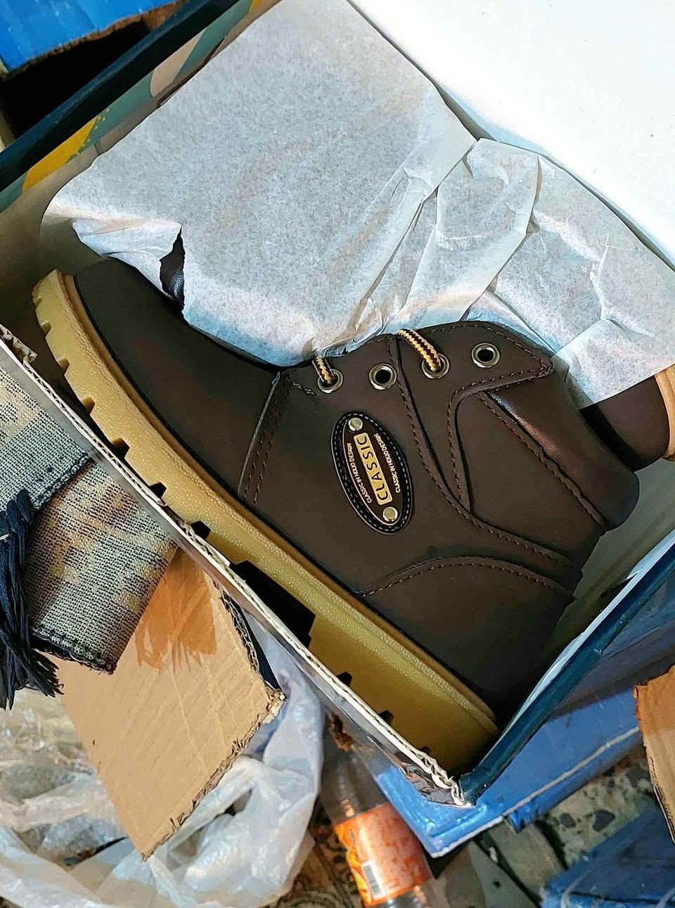 تصفيةقطعة13قطعتين25نص بوت ولادي كوالتي عالي جلد ناشف كما تتوفر ابوات واحذيةرجاليةنسائيةتوصيل5 الف بغداد, العراق


**إذا كنت صاحب هذا الإعلان وتريد حذفه لأي سبب، رجاءا أرسل رسالة إلى الدعم الفني**