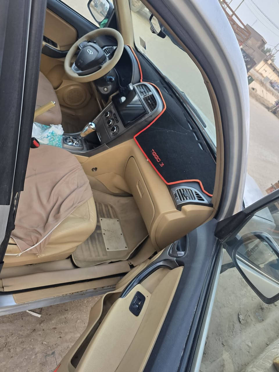 مكفوله من ضربه وتبديل   كير كهربائي 

كهربائيات كلها شغاله تبريد وتدفه 

مكان سياره سماوه 

للاستفسار ع رقم  ***********
