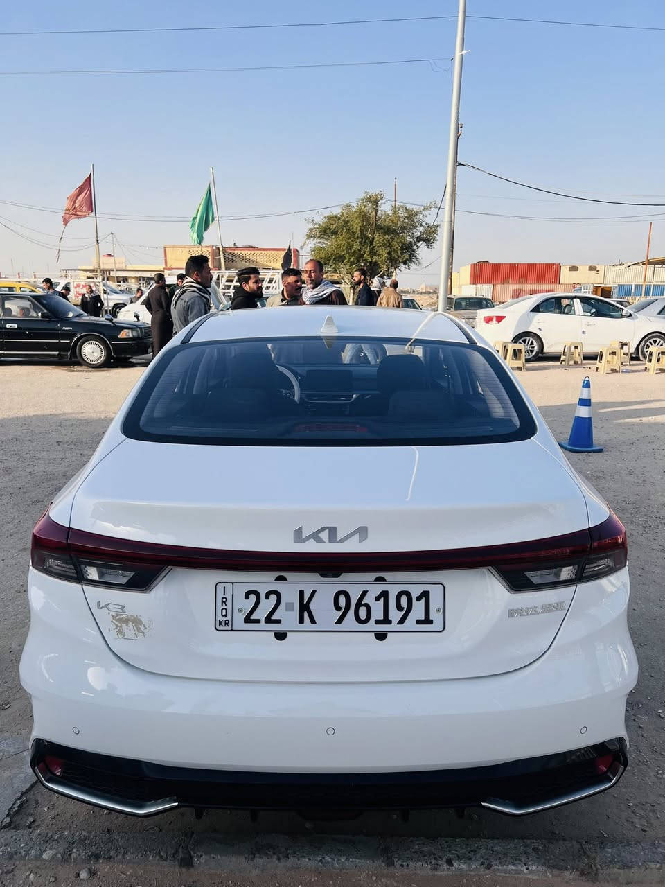 سلام عليكم سياره K3
مواصفات الK3 معروفه 
مديل 2024 
سياره جديده بعده 
سياره كفاله ماعده خشم البنيد شوي موضوع بل صور 
ماشيه 42 
السعر 142 وبيه مجال 
العنوان /النجف 
الرقم /***********
