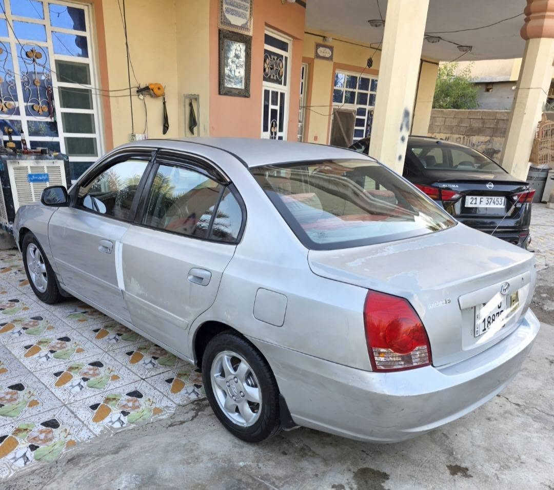 سلام عليكم للبيع النترا
موديل 2006 
رقم بغداد نكليزي بيها قطع صبغ ابيع احزام   السياره 
محرك 2000
كير اوتماتيك 
كير محرك خير من الله حاويه تبريد  ثلج  صدر امام خلفي جديد  سياره خير من الله ضررها جامرلوغ خلفي سعر ٧٠ وبيها مجال 
مكاني ديالى للاستفسار
***********
***********
