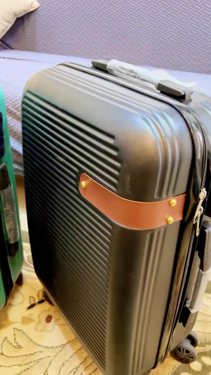 جنط سفر كلش متينه وقويه ارتفاع ٥٥ قطعتين


**إذا كنت صاحب هذا الإعلان وتريد حذفه لأي سبب، رجاءا أرسل رسالة إلى الدعم الفني**