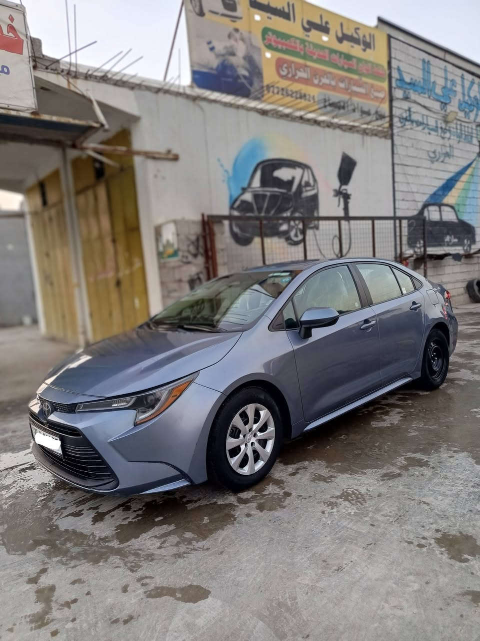 السلام عليكم
كورله موديل 2024 بانزين وارد امريكي ضرر جامرلغ خلفي معدل بارد وشويه بل صندوك بدون صبغ السياره اني مدخلهه للعراق بسمي مكينه كير تبريد تخم تاير كفاله 
المواصفات رادار امامي توقف ذاتي مانع انزلاق هند بريك بصمه تحديد مسار تحكم ستيرن كامل سياقه ذاتيه السياره جاهزه من كلشي السعر 165 بيه مجال قليل 
المكان ديالى بعقوبة 
رقم الهاتف ***********
