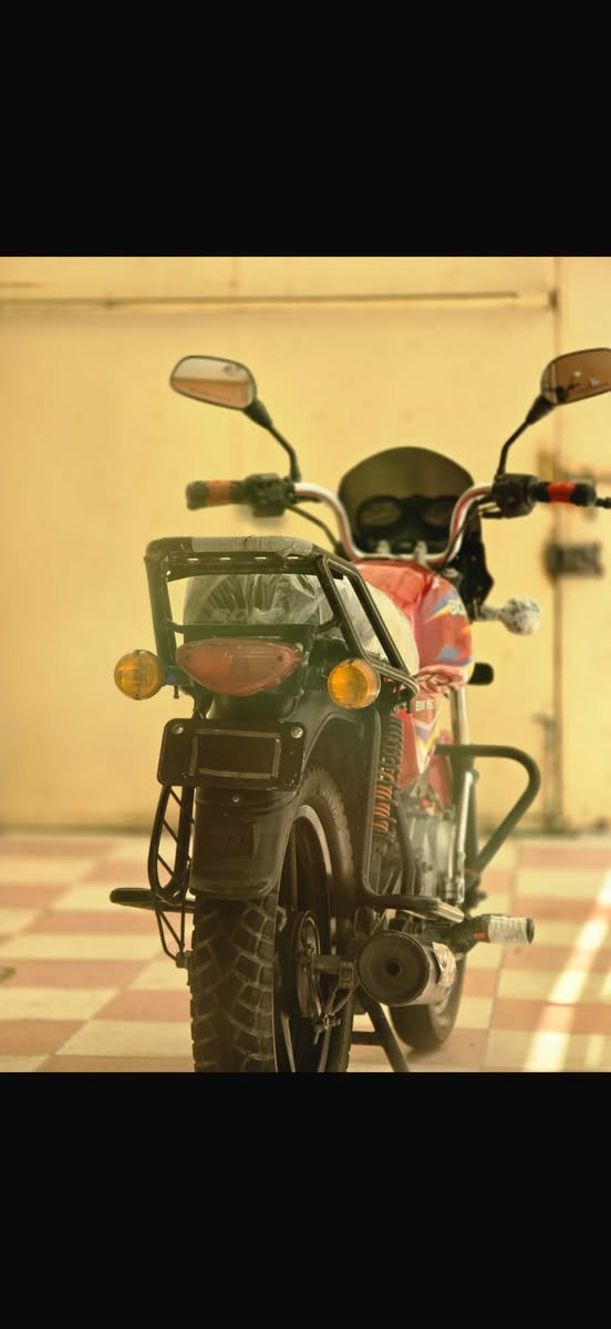 دراجه للبيع بوكسر موديل 2020اوراق اصولي أي نقص مابيه دراجه جديده مكينه ما مفتوحه مكاني ديالى عبكيه ناحيت لسلام ***********سعر 750
