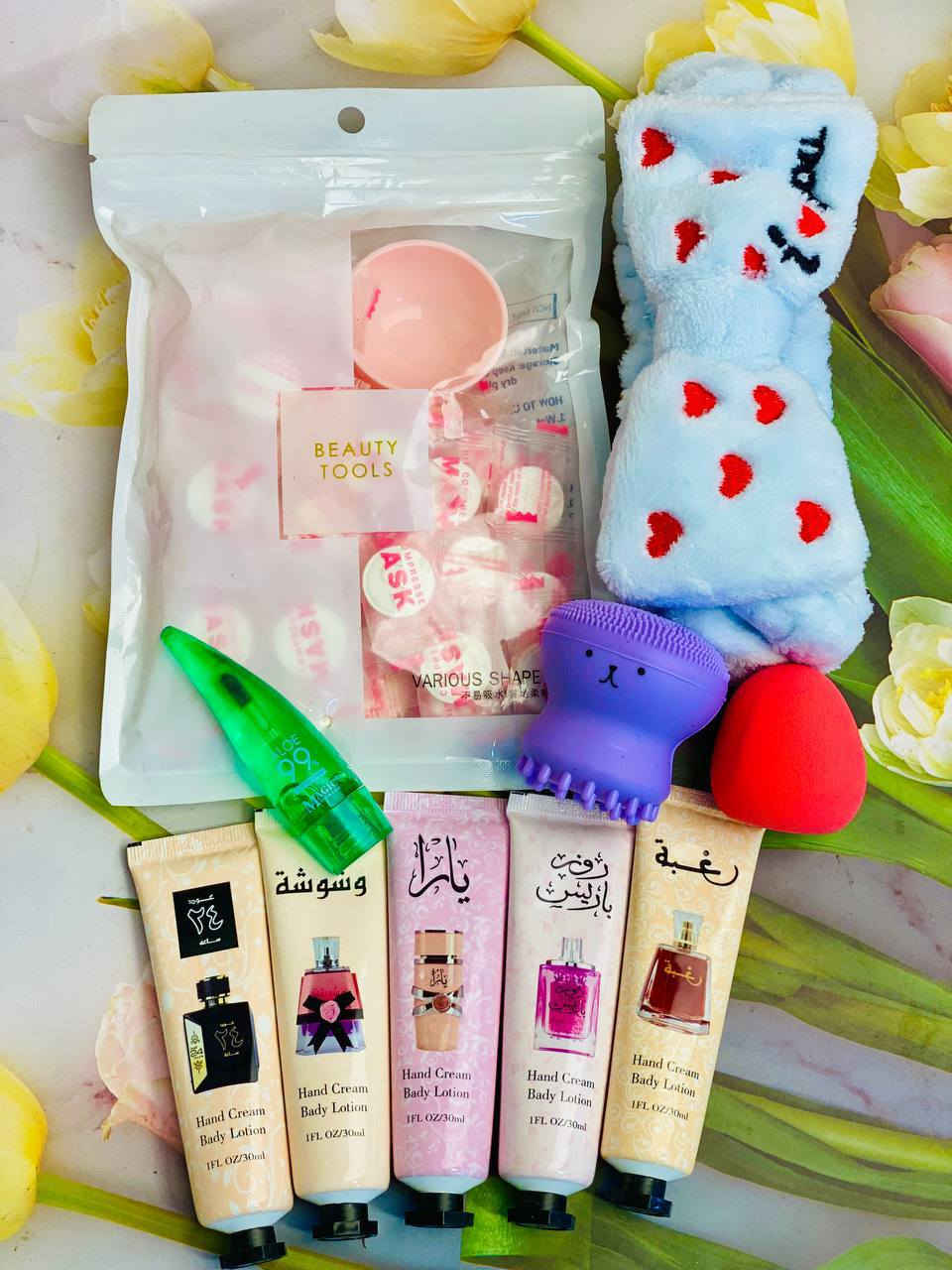 ✨💗 بوكس عناية متكامل للبنات 💗✨

محتويات البوكس الحلو 👇😍
🧖‍♀️ بكج ماسكات ورقية – ترطيب ونضارة فورية من أول استخدام
💄 بوند + بيوتي بلندر – دمج فاونديشن مرتب ونتيجة ناعمة
🪥 فرشة تقشير – تنظيف عميق وتخفف الدهون والرؤوس السوداء
🤲 مرطبات يد خماسي – نعومة وريحه تجنن بكل وقت
🌿 حمرة سحرية الصبار – تتغير حسب حرارة شفايفج وتعطي لون طبيعي يخبل 💕

بوكس واحد يجمع عناية + ميك أب + نعومة ✨

سعر البوكس


**إذا كنت صاحب هذا الإعلان وتريد حذفه لأي سبب، رجاءا أرسل رسالة إلى الدعم الفني**