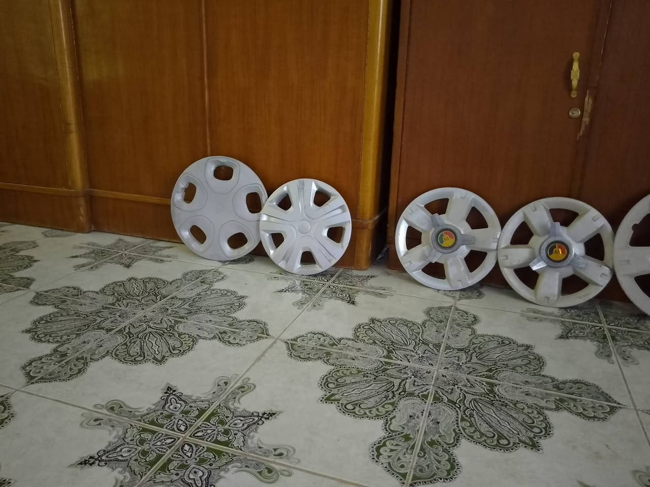 زوج كبات كيا بنكو + تخم كبات كيا مسكر + ويل كيا بنكو السعر مناسب الشراي يتصل الرقم بي واتساب *********** اكو توصيل كافه المحافظات مكان ديوانيه المركز
