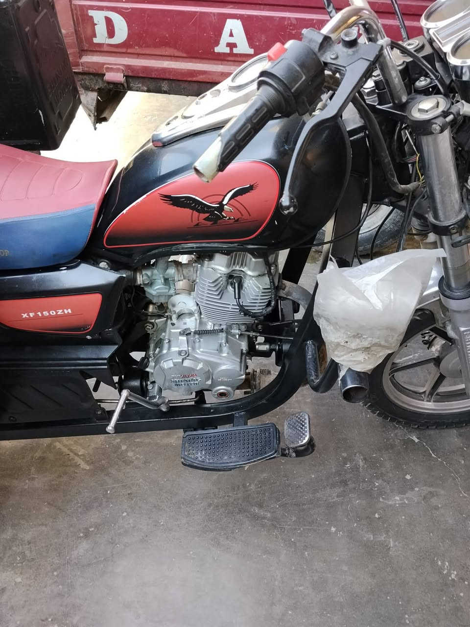 السلام عليكم ورحمة ستوته جمره مديل 2025 اوراق سكنر ستوته جاهزه مقلفه خشب مربله كهربيات شقاله مكفوله ركبه شاصي سعرها 1950 قفل مكاني بغداد البياع تقاطع درويش***********
