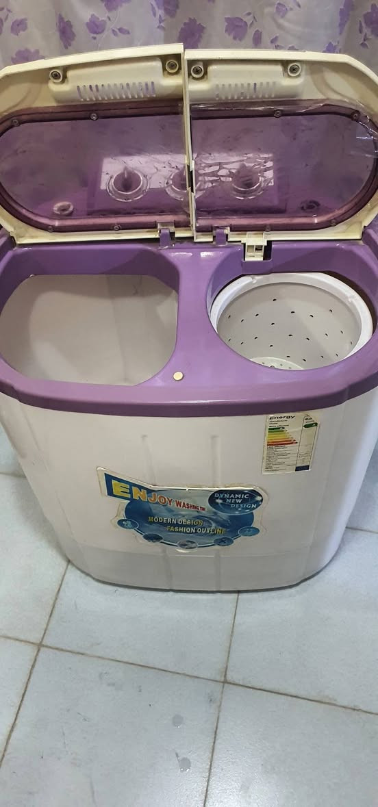 غسالة نظيفة وقليلة الاستخدام..حجمه شوية اكبر من غسالة الاطفال..مكانه زيونة الغدير..


**إذا كنت صاحب هذا الإعلان وتريد حذفه لأي سبب، رجاءا أرسل رسالة إلى الدعم الفني**