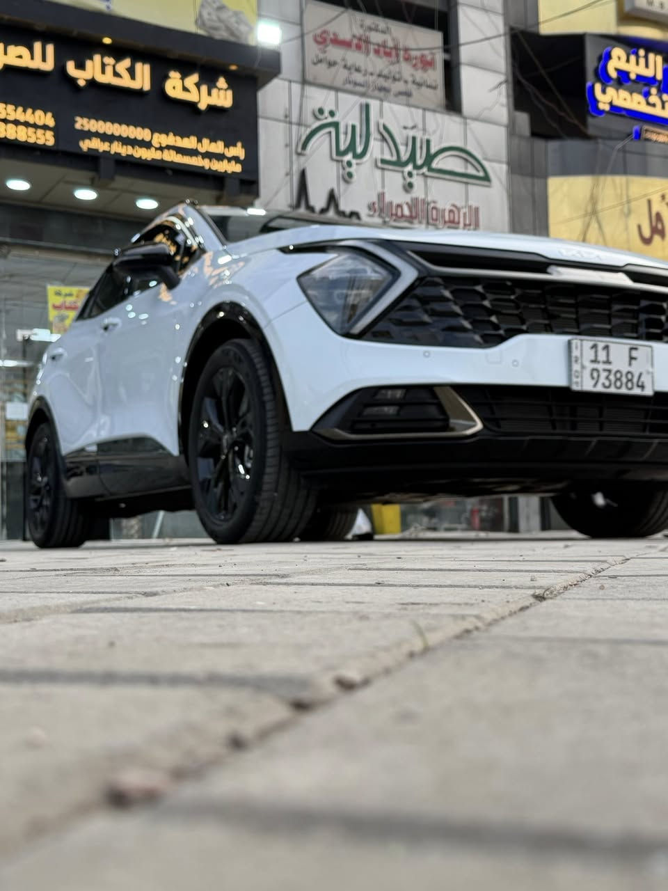 سبورتج 25 زيرو فئة بلاك ادشن 
فول مواصفات 1/1بلاك اديشن 
ماشيا 1000كم فقط 

مقاعد جلد زيتوني وكنتارا اسود 

محرك دوش 2000 تنفس طبيعي 
كير 6 نمر 
قمارة بنوراما طكتين 
بصمة وتشغيل عن بعد  
كراسي كهرباء 
جنطة كهرباء 
هندبريك دكمة
درايف مود ( انظمة قيادة متغيرة )
اوتو هولد  ( نظام فرامل ذكي )
مساعد انحدار 
مانع انزلاق
لايت عالي ناصي زنون 
لد ليزري نهاري امامي 
بك لايت ليزري LED مال جي تي لاين 
شباك امامي بلاك بيانو
كفرات بلاك بيانو ( اسود لماع )
حساسات امامي خلفي وكامرة دوارة
تطعيمات البرونز الجديد بدل السلفر 
مري طي كهربائي واشارة جانبيه 
ويل حجم 19 بلاك 
حساس اطارات 
ضمان الدولية 5 سنوات 
اربع تبديلات دهن مجانا
سنة صيانة مجان
مكاني بغداد حي اور 

                     ⚜️***********⚜️
