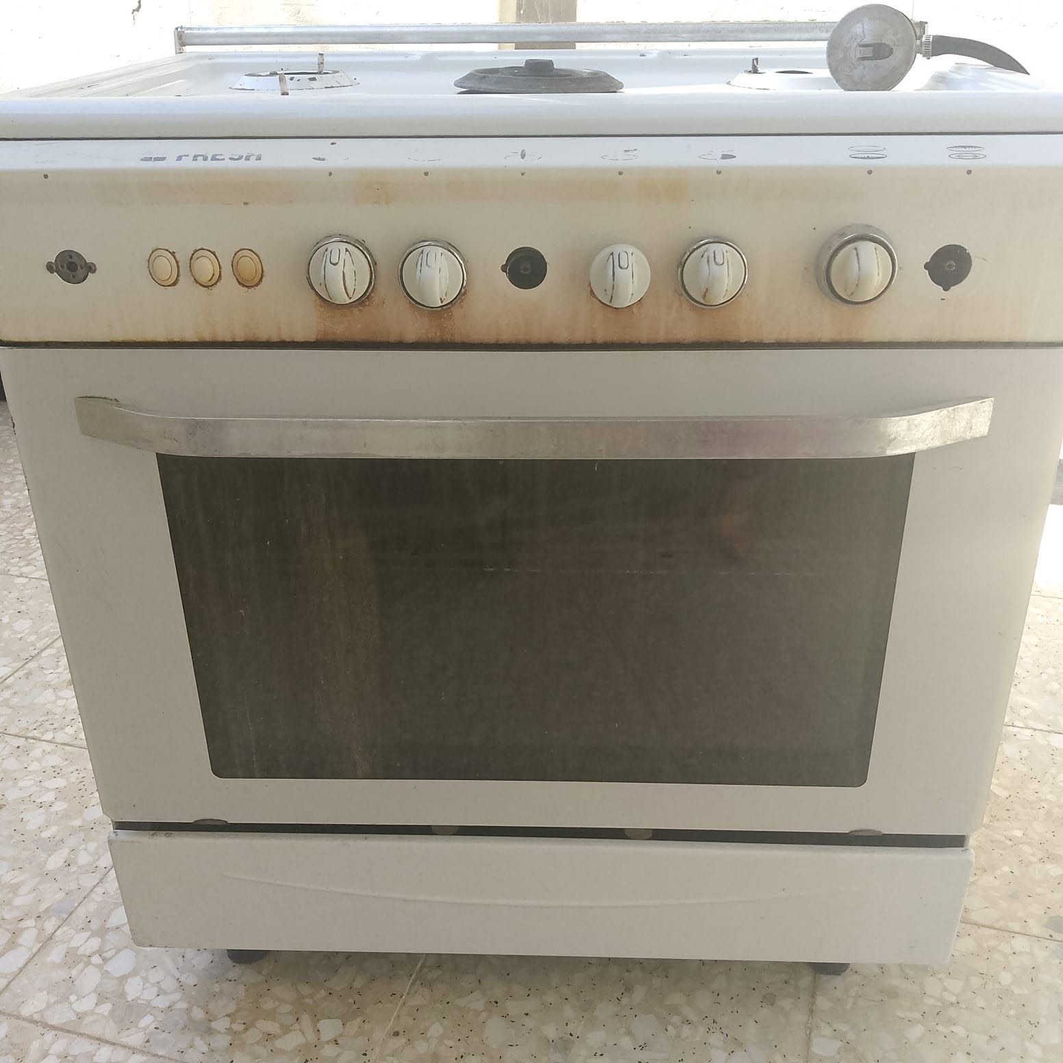 للبيع طباخ شغال ونظيف


**إذا كنت صاحب هذا الإعلان وتريد حذفه لأي سبب، رجاءا أرسل رسالة إلى الدعم الفني**