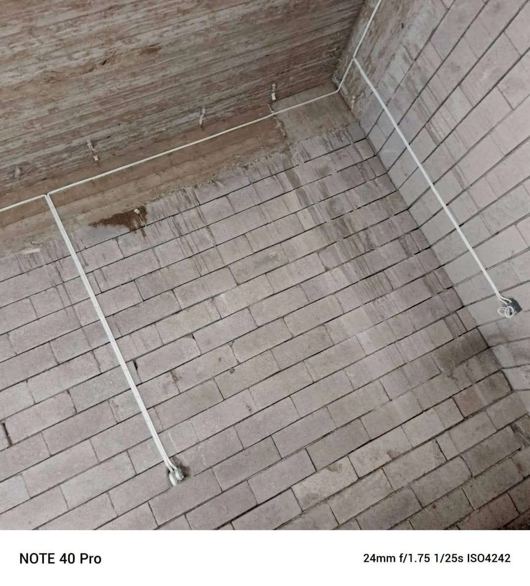 ***********
كهربائي لتأسيس بيوت شغل درجة أولى
