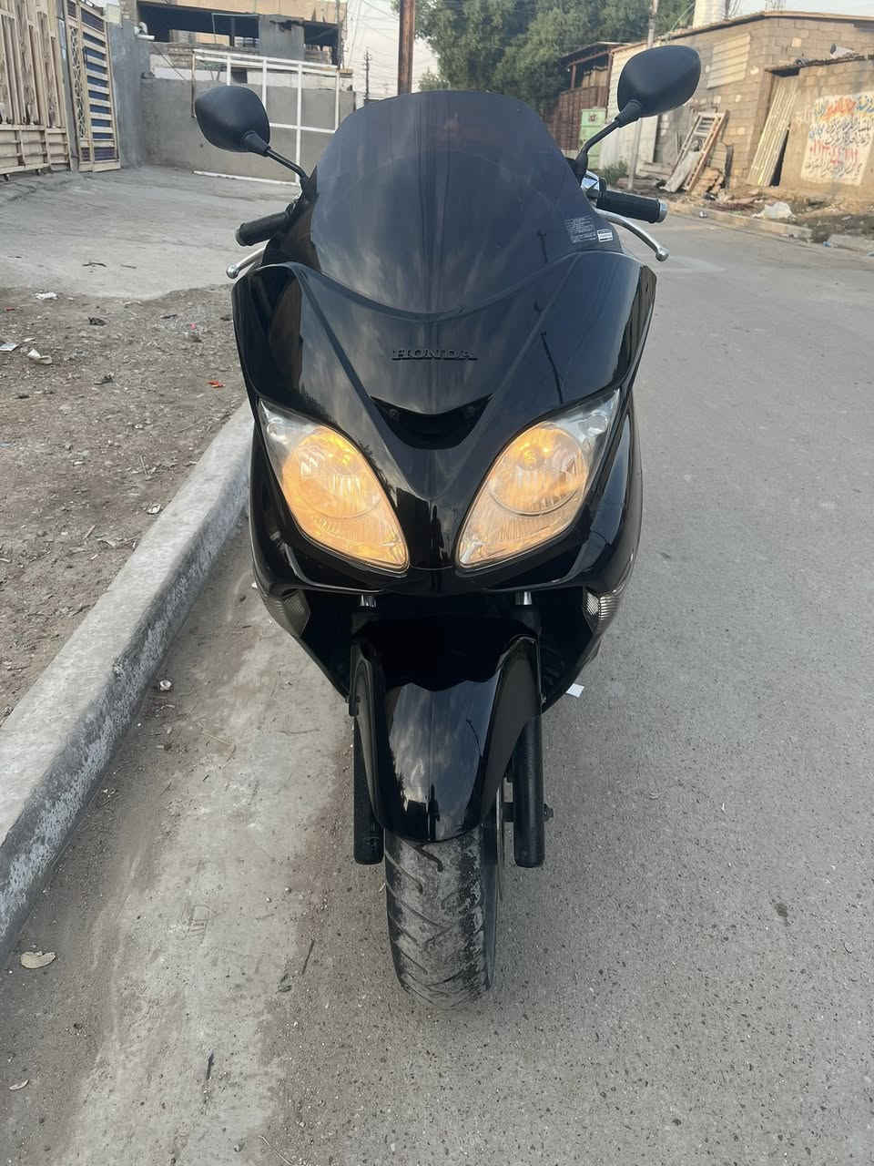 يا الله
فورزه 0/8
6كير 3تحويلات 
مكينه كلجات خير من الله 
كهربائيات جويتر كله شغال 
السعر ٩٥٠ 
مكاني بغداد حي النصر 
رقمي ***********
