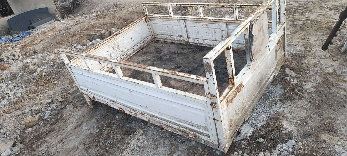 بدي للبيع نضيف سعره ٧٥ الف مكاني رميثه 
***********
