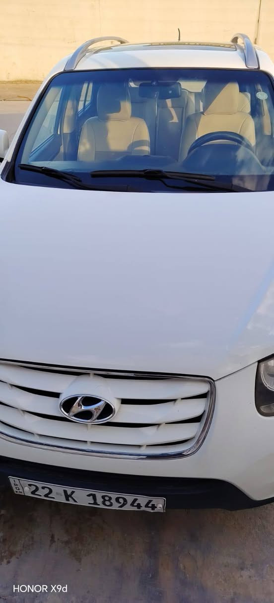 السلام عليكم
سنتافي ٢٠١١ محرك ٦ بسمي للاستفسار
***********
سعر ١٣٨
