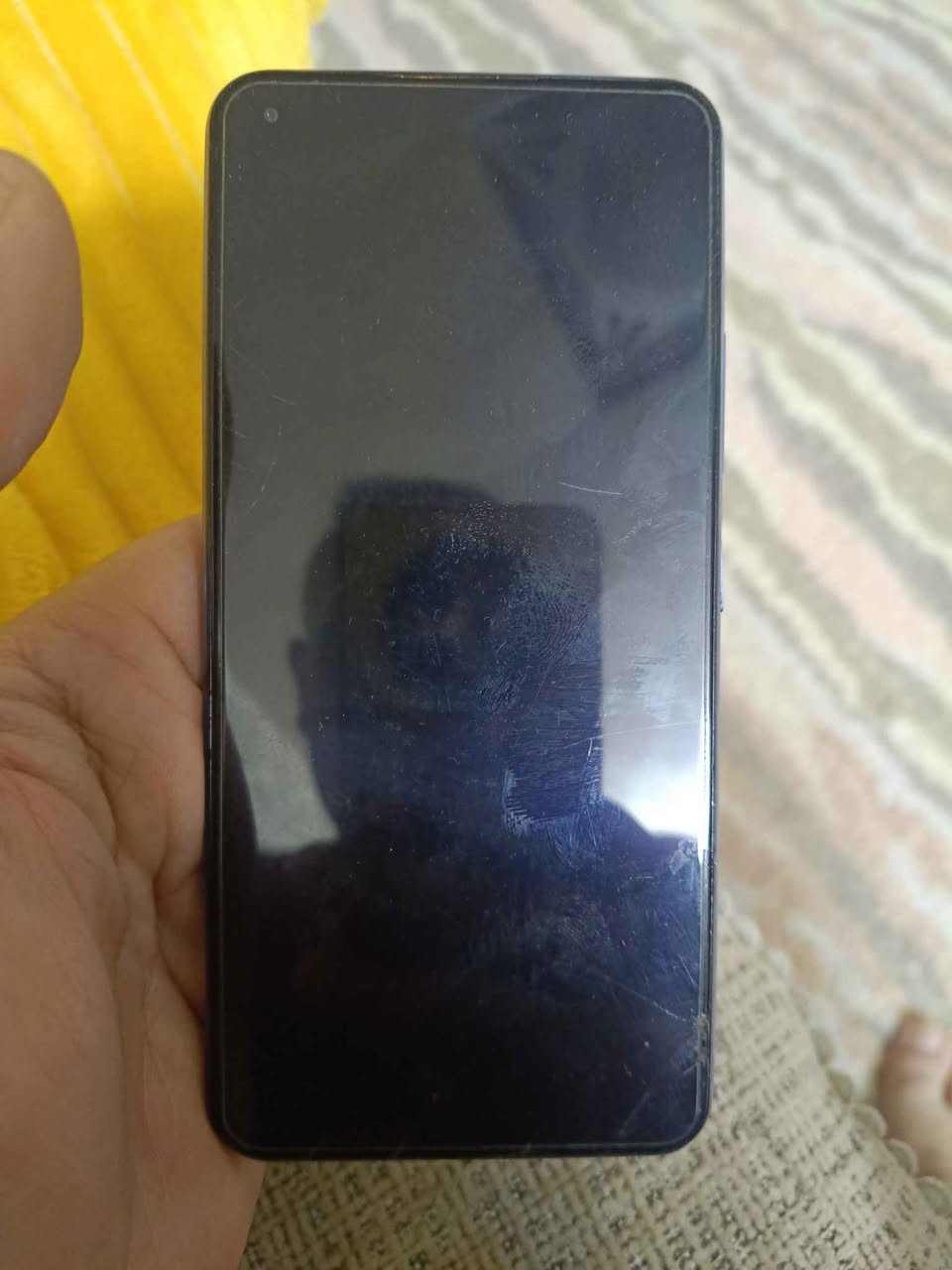 السلام عليكم mi 11 lite شاومي جهاز شغال فول فقط دكمة البور متشتغل وبي فطر بشاشة والظهر بوبجي 60 فريم ذاكرة 128 العشوائية 11 كيكا وبقية المواصفات بالصور السعر 75 وبي مجال قليل المكان بغداد شارع فلسطين تقاطع الموال للاتصال *********** بغداد, العراق
