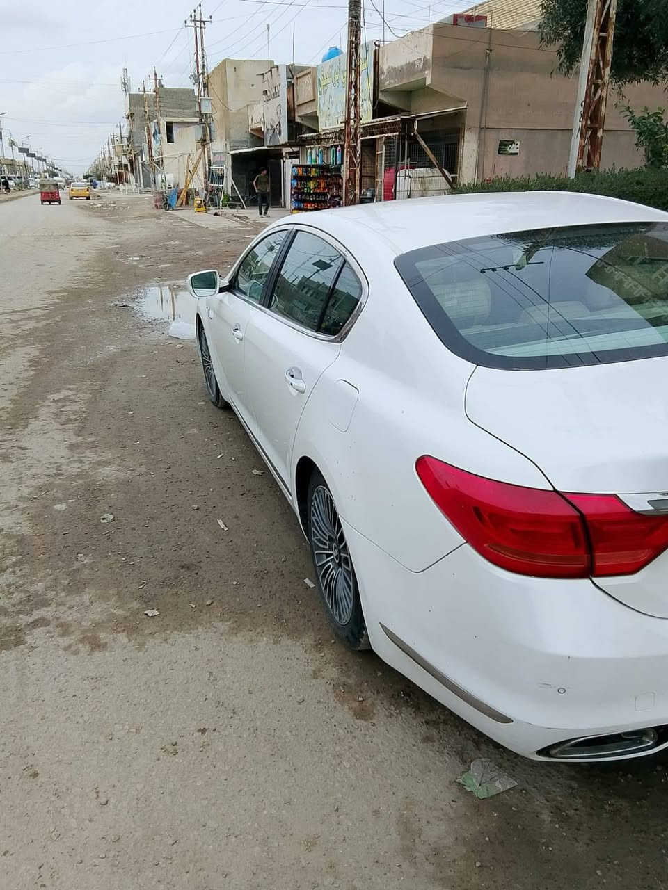 كيا كورس 2014 خليجي الدولية
رقم بغداد الجديد الانگليزي بأسمي 
🟢فتحة سقف
🟢اشاير بالمري + شفط 
🟢مري قلاب مع البگ
🟢انارة ترحيب باليدات والمرايات الجانبية
🟢خمس بصمات ابواب + صندوق
🟢٤ جامات اوتو 
🟢خمس بردات 
🟢البردة الخلفية كهرباء
🟢اوتو هولد 
🟢انظمة قيادة (عادي/سبورت/ايكو/ثلوج)
🟢تبريد ٣ قطع نظام مناخ منفصل 
🟢انارة بالدوسات الابواب
🟢كشنات جلد +تدفئة وتبريد +كهرباء
🟢تحكم مركزي من المقاعد الخلفية
🟢المري الجانبية والداخلية عاكسات للضوء
🟢حساسات امامي خلفي 
🟢زراك لايت 
🟢كامرة خلفية
🟢كامره امامي
🟢ويل ١٨
🟢تخم تاير جديد 
🟢فول تحكم استيرن
🟢شاشة
🟢كشنات خزن +تحكم كهرباء
🟢السيارة عليها ادامة كاملة من كلشي ما ناقصة اي شي وجاهزة للاخير گير محرك حدادية تبريد كهربائيات 

🔴بيها قطعتين صبغ الباب الخلفي والجاملغ الخلفي بدون حادث
مكان بغداد رقم *********** بيع او مراوس
