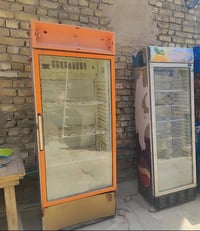 عارضات أسواق • ٢ قطع • البلديات المعسكر