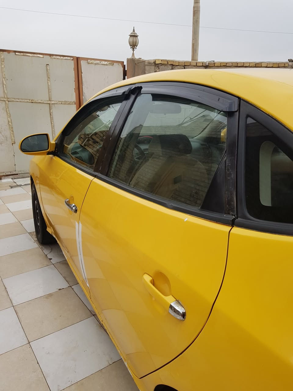 السلام عليكم النترا للبيع موديل 2008 محرك 2000 وارد امريكي مبدل بيها بابين وجاملغ وبنيد رقمها بصرة مشروع وطني شرط المداور مكان السيارة ناصرية مركز السعر 70 الاتصال على الرقم ***********
