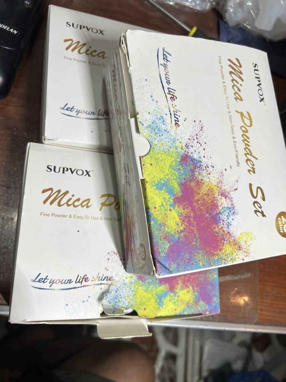 ٣ كراتين
كل كارتون ٢٠ علبه أصباغ
الوان متعدده
السعر ٢٠


**إذا كنت صاحب هذا الإعلان وتريد حذفه لأي سبب، رجاءا أرسل رسالة إلى الدعم الفني**
