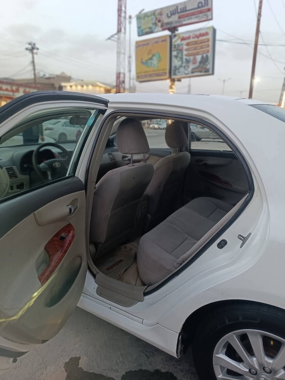 السلام عليكم  ❤️
اللهم صل على محمد وال محمد 

 مTOYOTA كورلا 2008 خليجيه 
  
 رقم بغداد شرط التحويل 
 
محرك 1800  
   
  
صدرامامي خلفي جديد  
 سياره حلوه وناعمه كلش 
مديومه ادامه كامله 
 

كهربائيات كلها شغاله
 
 باتري جديد  اصلي 
  تبريد شغال 
تدفئه شغاله 
تخم تاير 
  خلفيه دواره 
سنتر لوك  
    
بيها 3قطع بدون حادث موضح بالفيديو 
تجي تفحص وتقتنع واني حاضر 
        
العنوان الانبار الفلوجه 
 …السعر 90 
بدون مراوس بدون اقساط بيع نقد فقط 
 الشراي يتصل📞 وحياكم الله  اخوتي‏***********
