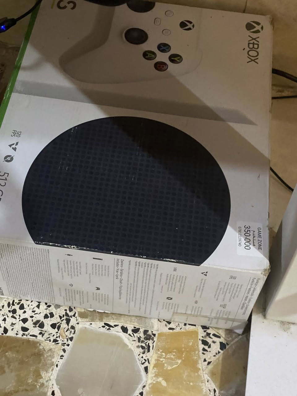 اكس بوكس سيريس إس عنواني النجف الاشرف
يجي ويا يدات 2 وكيبل أجدي مالته الأصلي  وكارتونته 
و الجهاز شحن يدات و مروحه و أنطيك 4 بطاريات يدات جدد والجهاز نضيف 100‎%‎
سعر 450 
للتواصل رقم التليفون : ***********
