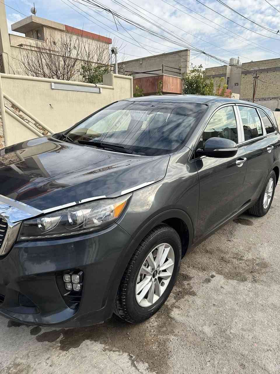 ‏سلام عليكم سورنتو  السعر         194 للبيع موديل 2020 ماشي 72,000 ميل السيارة Cin تيتال في أمريكا بدون حادث هنا بالعراق بها قطع صبغ شرين بارد مكينة ستة سلندر سبعة راكب جي بسمي تحويل ثاني يوم مكينة قير كفالة عامة سونار  مرفق في المنشور سيارة مال بيت وجاهتهمن جميع النواحي الهاتف *********** مكاني بغداد حي الجامعة نفق الشرطة حي حطين مجاور سمير القصاب وكل الهلا بيكم
