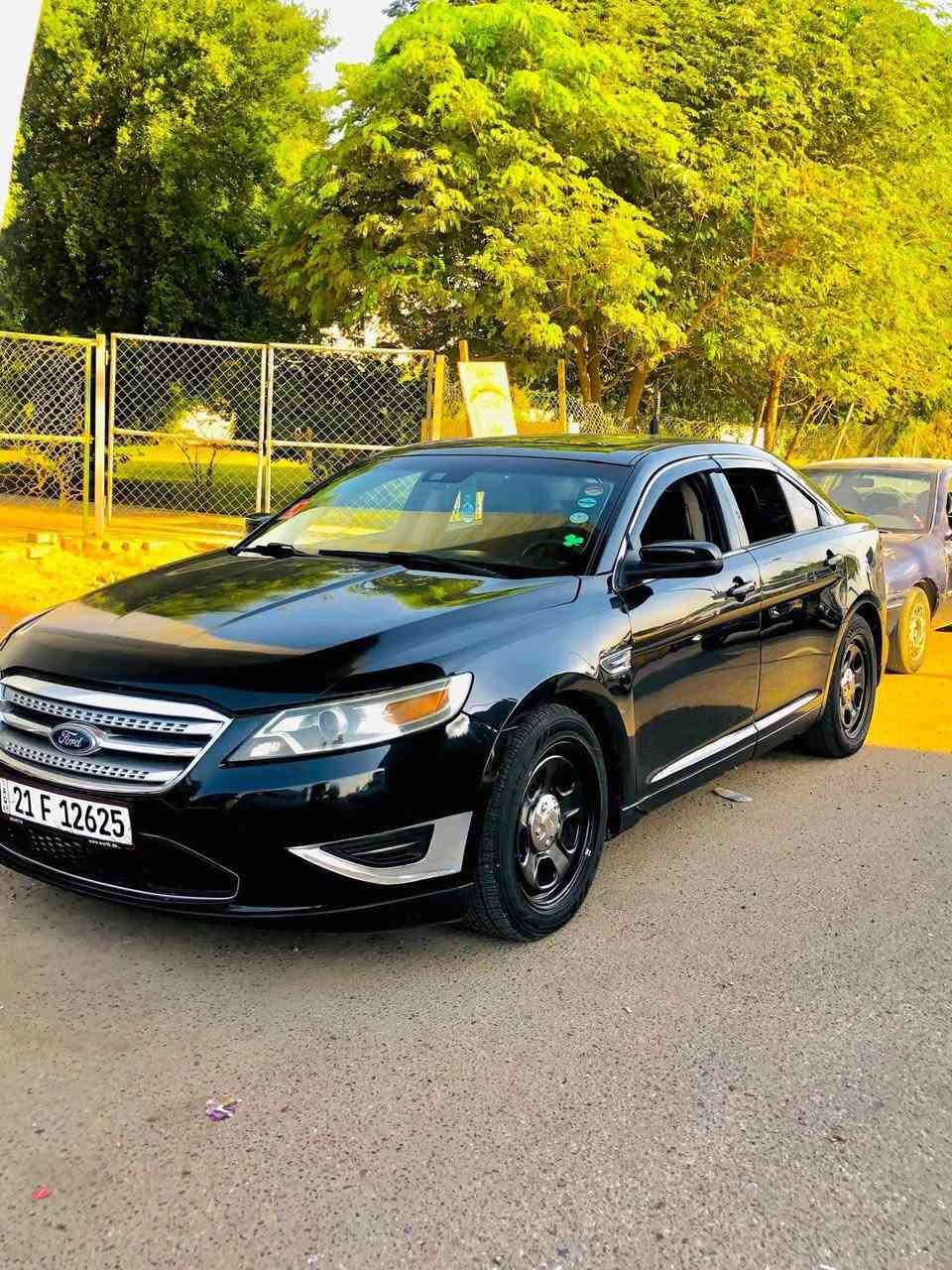 السلام عليكم
فورد تورس 2011  محرك SOH 
بيها تقريبا 5 قطع موجود السونار 
رقم سليمانيه هزه ساقطه سنويه بعدها 
بيها الباور عطلان البارحه عطل موطور سعره ورقتين بل طالبيه 
سياره  فول مواصفات للائخير شنو بالك من مواصفات بيها 
كير محرك شرط 
صارف عليها 3 ملايين قبل يومين 
السعر 85 
عنواني صلاح الدين و بغداد 
***********
