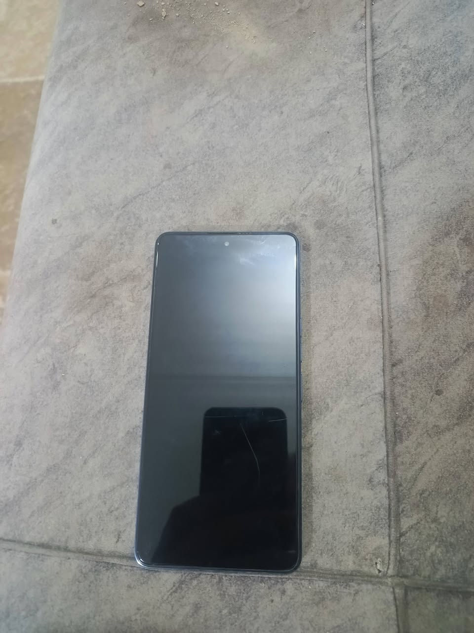 للبيع تكنو كومون 20برو الجيل الخامس بعده نضيف الاضافه 100من100الستفسار ***********  أو ماسنجر أو واتساب
