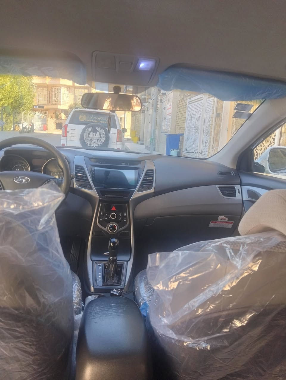 سلام عليكم الانترا مضلع للبيع موديل 14  حادثهه جاملغ بنيد كما موضح في سونار رقمهه ذي قار بأسمي هزه جديده مكينه 1800 مجفته قبل 4 أشهر  بلكات نوزلات فيتبم حتى طوافه مبدلهه درايمات هم مبدلهه سياره كلهه مجهزهه حداديه تبريد كير كفاله حتى تكسي مامشتغله لايت زنون شاشه تاب كهربائيته كلهه شغاله مابيه اي نقص عارضهه 105بيهه مجال  مكاني واسط***********
