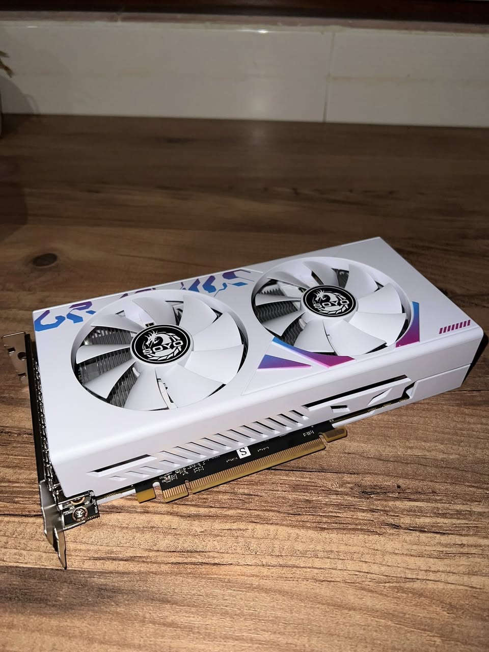 كارت شاشة ماركة SOYO لوك جديد
حجم / RX 6600 M
سعر  ب ٢٥٠ الف مع التوصيل
*********** واتساب ✅
