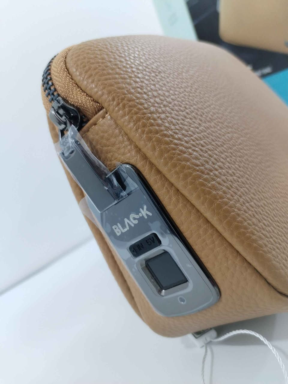 حقيبة يد بصمه جلد طبيعي
للحجز واتساب *********** التوصيل مجاني بغداد, العراق
