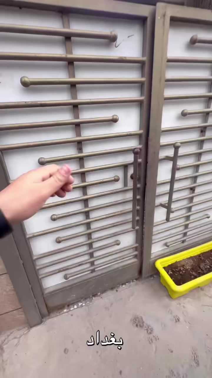 ⸻
🏢 مكتب الشوكي للعقار

🏡 للإيجار – فرصة مميزة للسكن العائلي

📍 الموقع: حي البنوك – شارع التربي
📐 المساحة: 75 متر

✨ يتكون العقار من:
▪️ 3 غرف نوم
▪️ صالة 
▪️ مطبخ
▪️ خدمات (حمام)
▪️ مخزن كبير

✔️ موقع ممتاز وقريب من جميع الخدمات
✔️ مناسب للعوائل
السعر.  مناسب. ✨
📞 للاستفسار والاتصال على الأرقام التالية 
***********
‭***********
واتساب. ✨📍 أو زيارتنا في موقعنا:
حي البنوك – شارع التربيه
🏢 مكتب الشوكي للعقار
