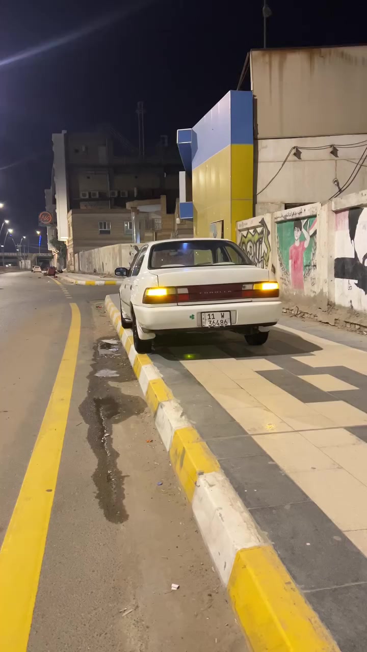 سلام عليكم كورلا موديل 95 يسره ابلاد سياره حلوا جديده مكينه 1800رقم انكليزي بغداد سياره بسمي شرط اتحويل مناقصه ايشي بس كمبريسر مال تبريد اتصل *********** سعر (63) مكان ناصريه سوق اشيوخ
