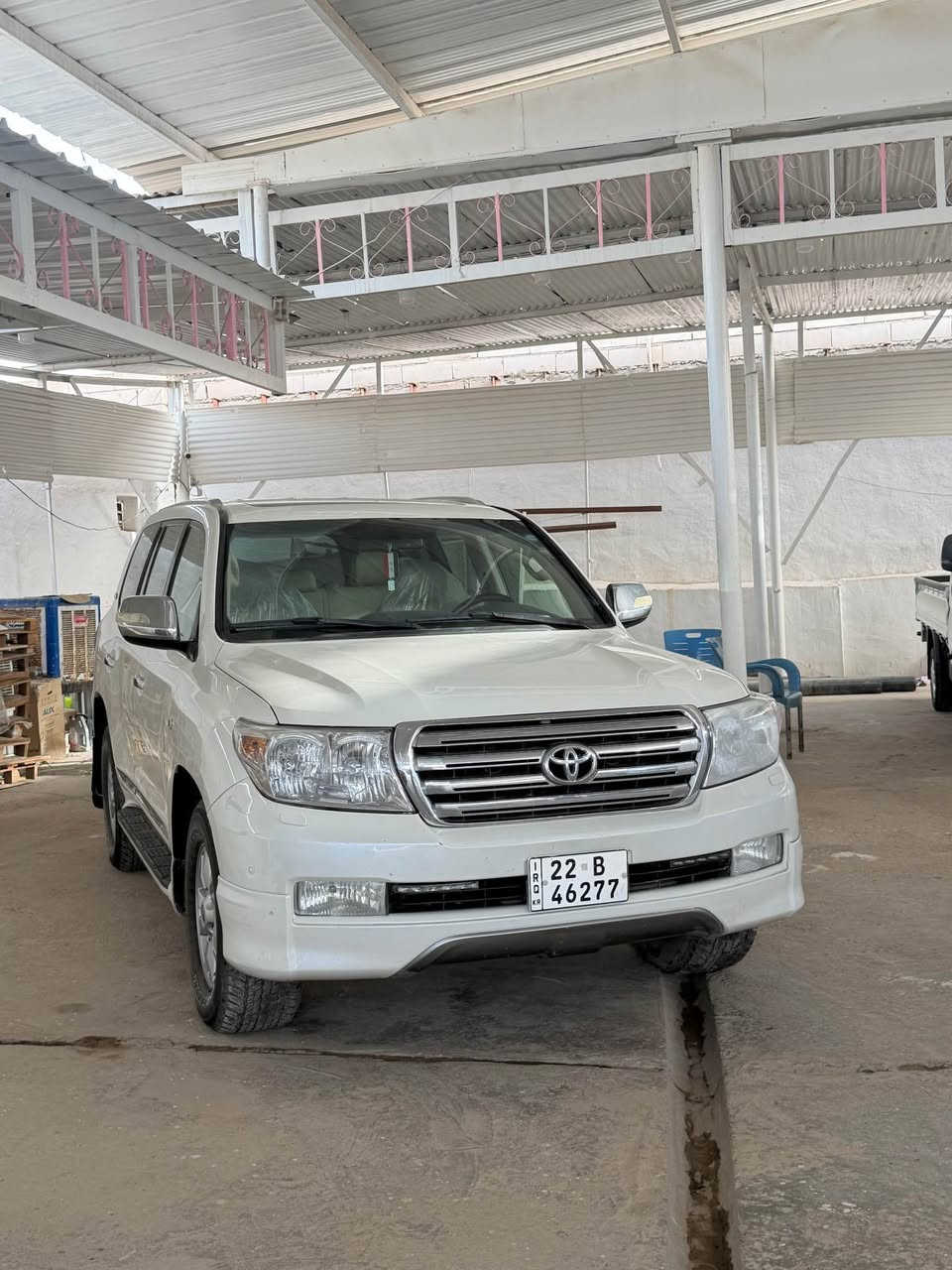 لاندكروزر ٢٠١١ ستينيه للبيع كفاله عامه من كلشي مكينه كير تخم تاير *********** النجف, العراق
