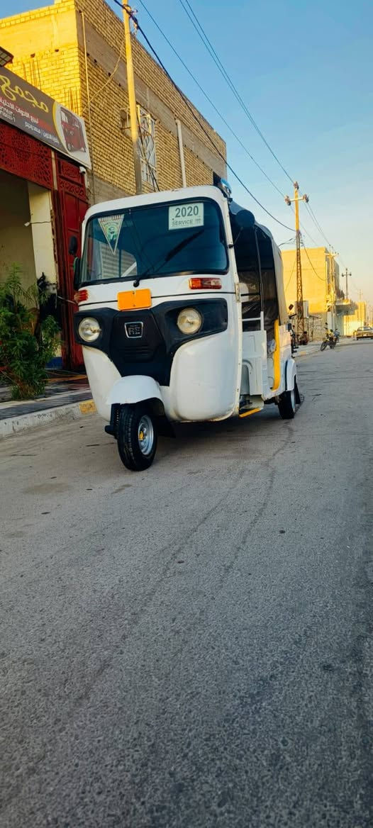 السلام عليكم
تكتك للبيع موديل 20 شهر 12 
كفاله عامه كشر  ومكينه 
رقم واسط تحويل مباشر 

تكتك احله من صور 
السعر 6500 وبيهه مجال كلش قليل
العنوان واسط نعمانيه 
مكلف بلنشر 
رقم هاتف ***********
